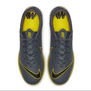 Nike VaporX 12 Academy Indoor/Court Soccer Shoes